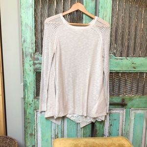 Taylor & Sage lightweight sweater